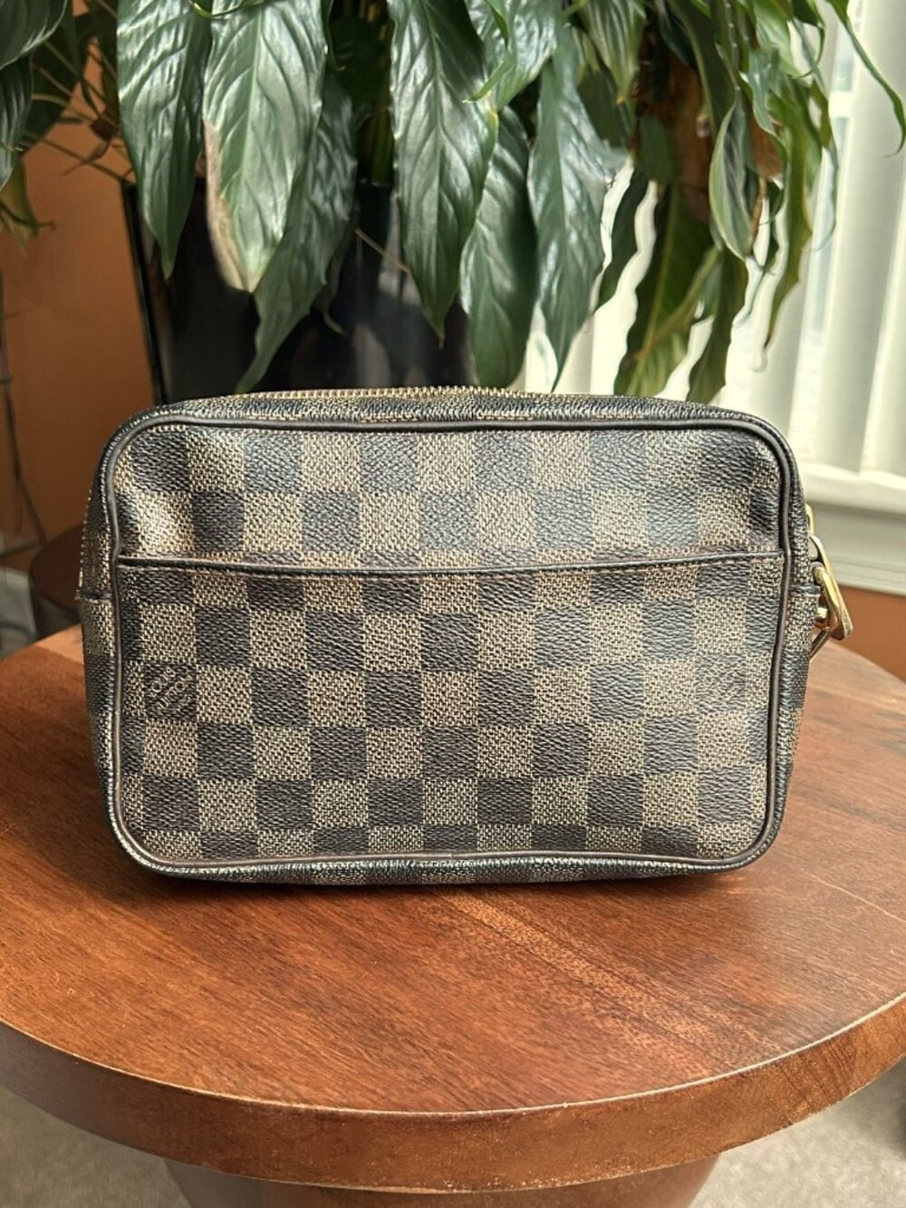 LOUIS VUITTON Damier Ebene Billets Macao Pochette, Brown - Picture 4 of 14